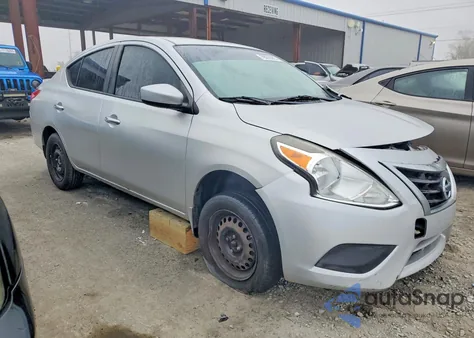 2015 Nissan Versa 1.6 Sv из США, поврежденный, VIN 3N1CN7AP7FL875027